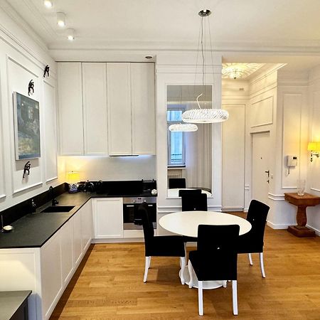 Mondrian Luxury Suites Unesco Old Town Warschau Buitenkant foto