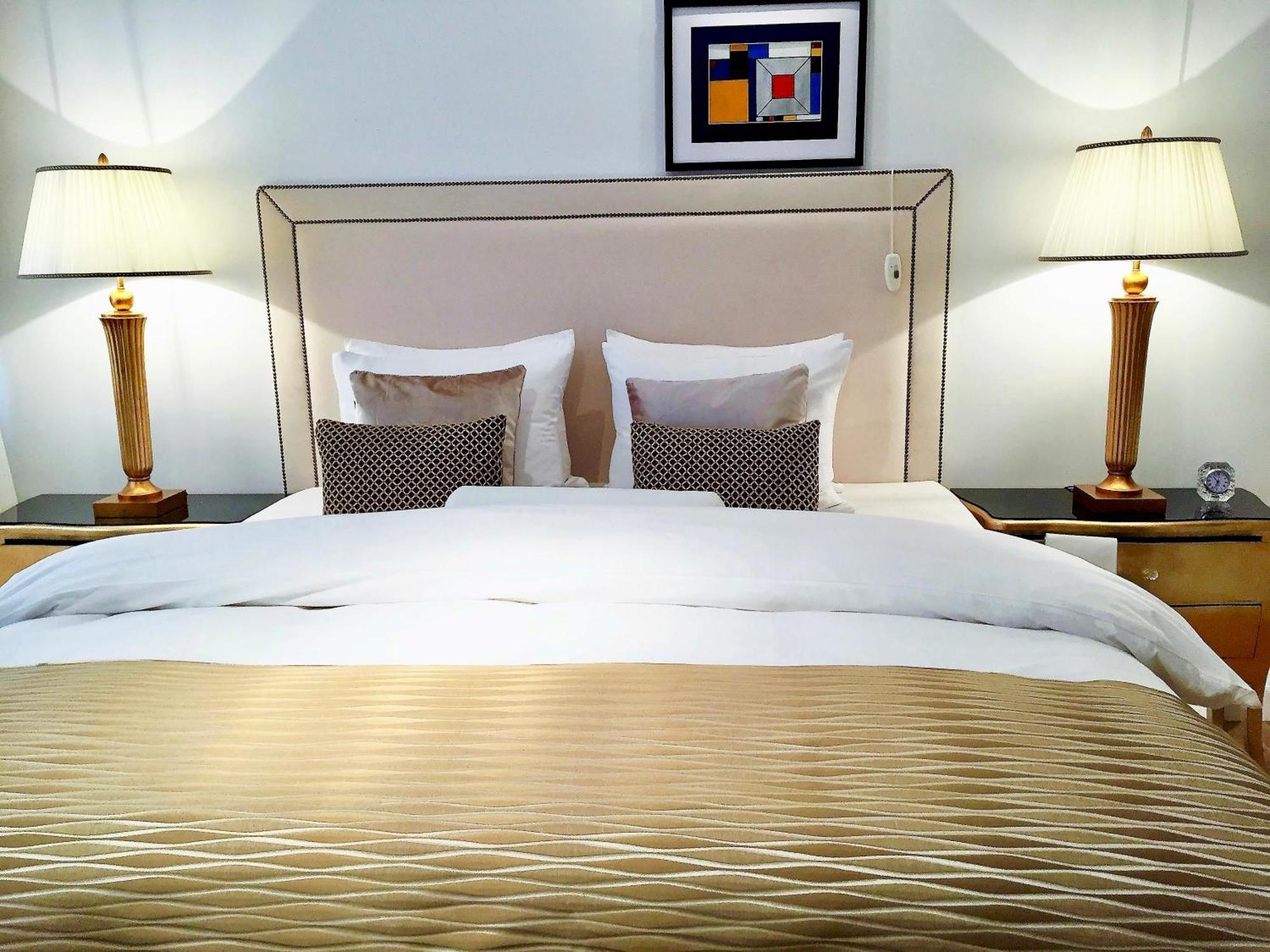 Mondrian Luxury Suites Unesco Old Town Warschau Kamer foto
