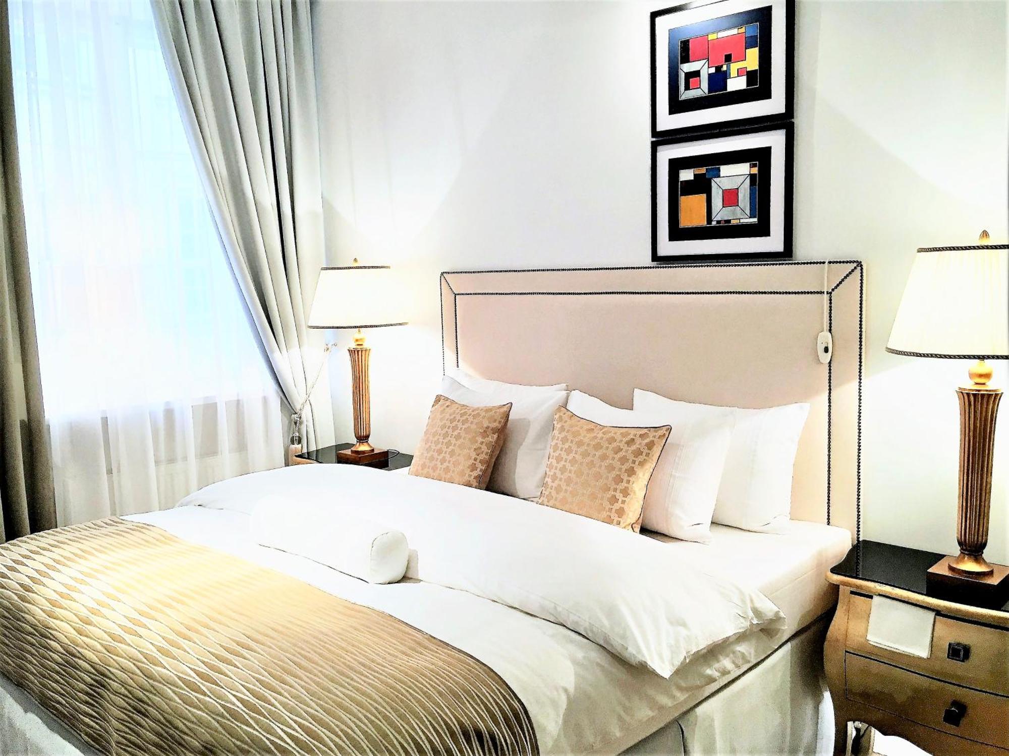 Mondrian Luxury Suites Unesco Old Town Warschau Kamer foto