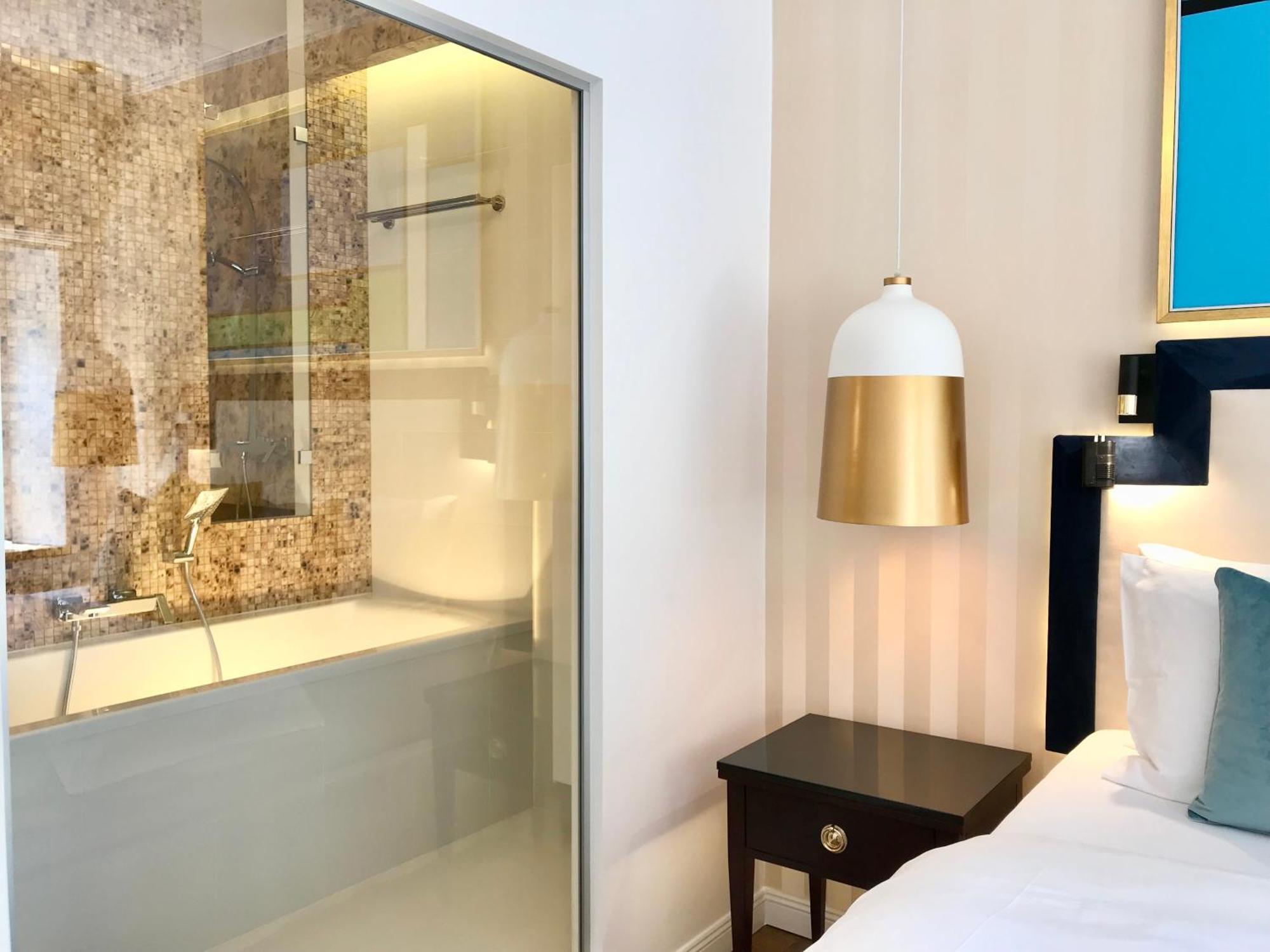 Mondrian Luxury Suites Unesco Old Town Warschau Kamer foto