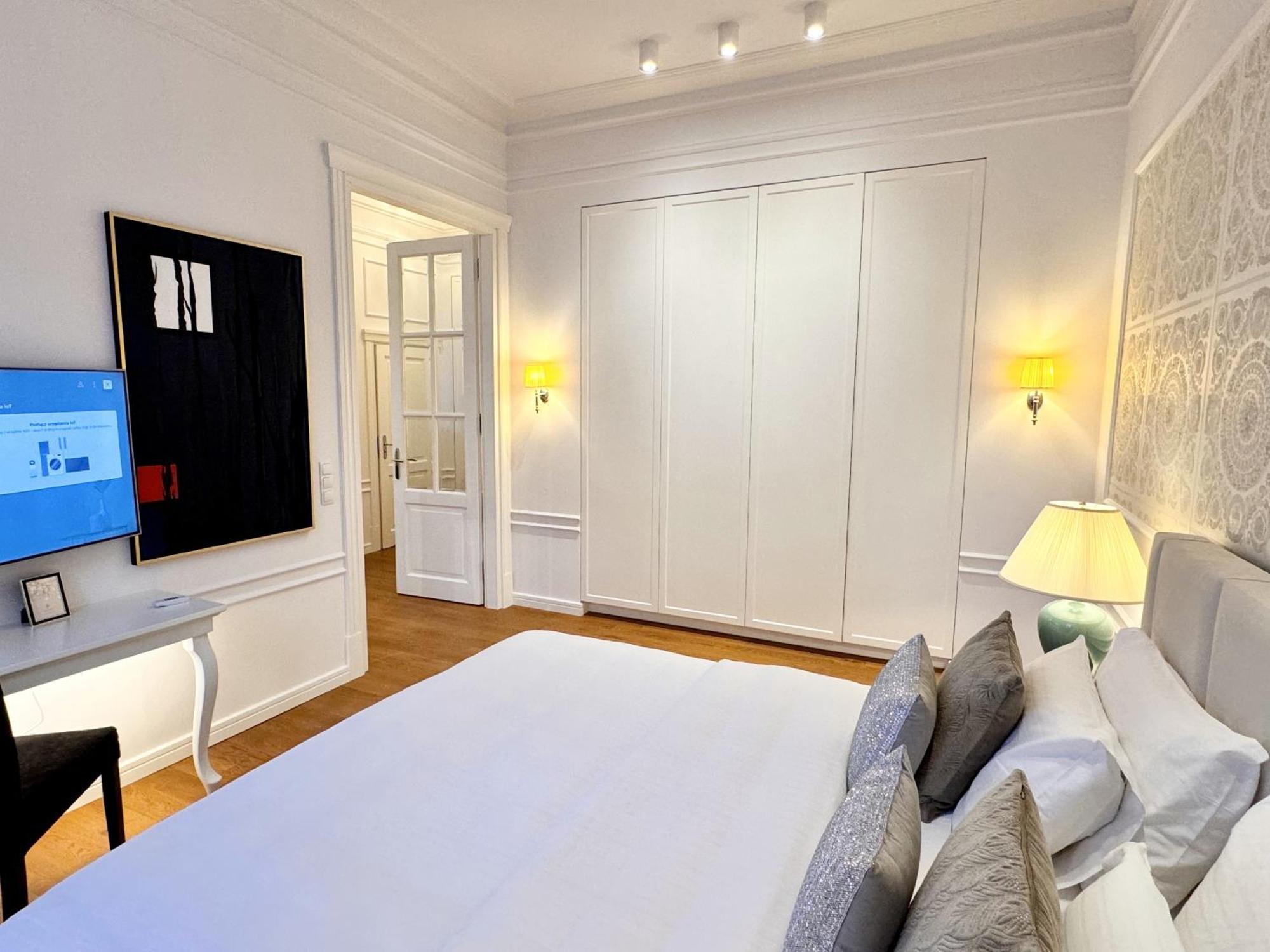 Mondrian Luxury Suites Unesco Old Town Warschau Kamer foto
